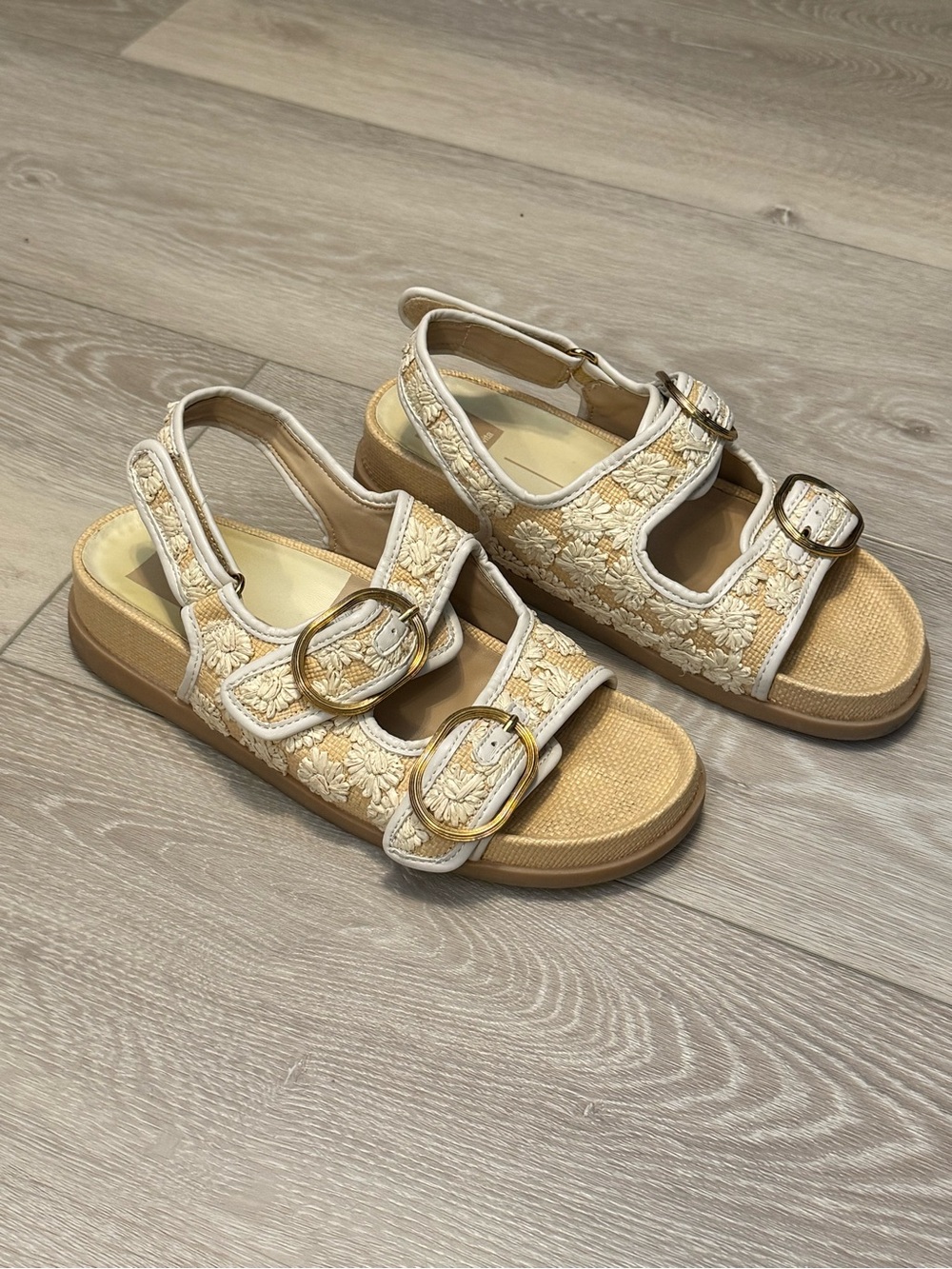 Dolce Vita Raffia Starla Sandals Size 8.5
